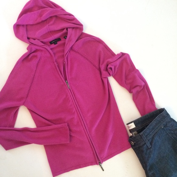 BCBGMaxAzria Sweaters - BCBGMaxAzria silk blend hooded sweater
